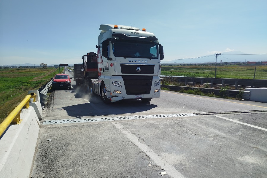 Izaje de Trabes para Puente